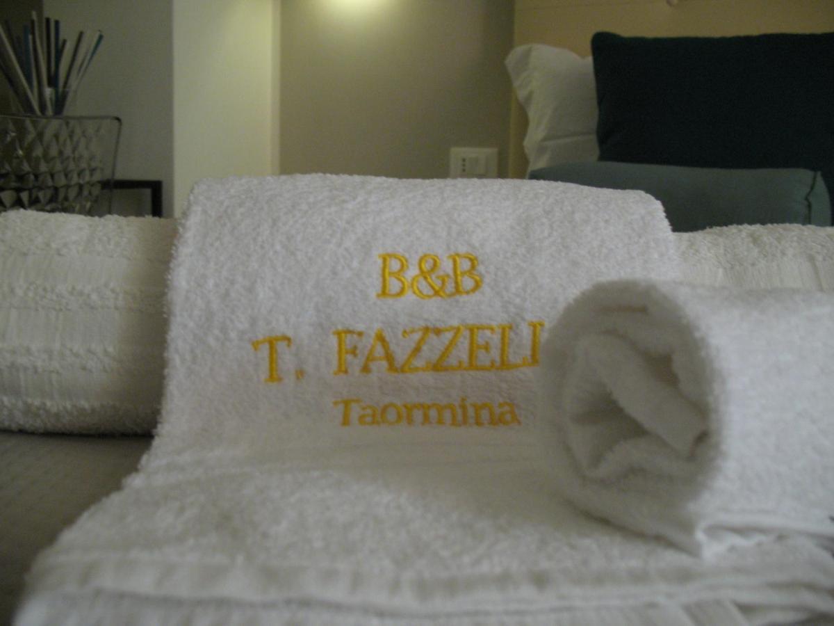 Bed&Bed Tommaso Fazzello Only Rooms 陶尔米纳 外观 照片